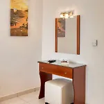 Niovi Luxury *